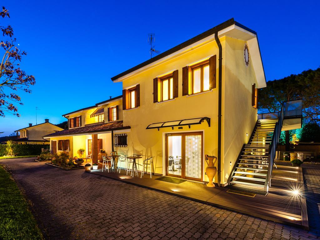 Ca' Del Faro Bibione Bed and Breakfast Εξωτερικό φωτογραφία